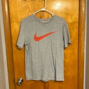 large men’s DRI-FIT NIKE ATHLETIC CUT TEE